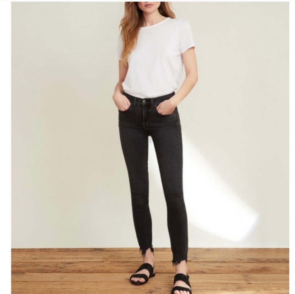 VERONICA BEARD EMMA SKINNY MID-RISE RAW HEM BLACK JEANS SIZE 25 / 0 LUXURY